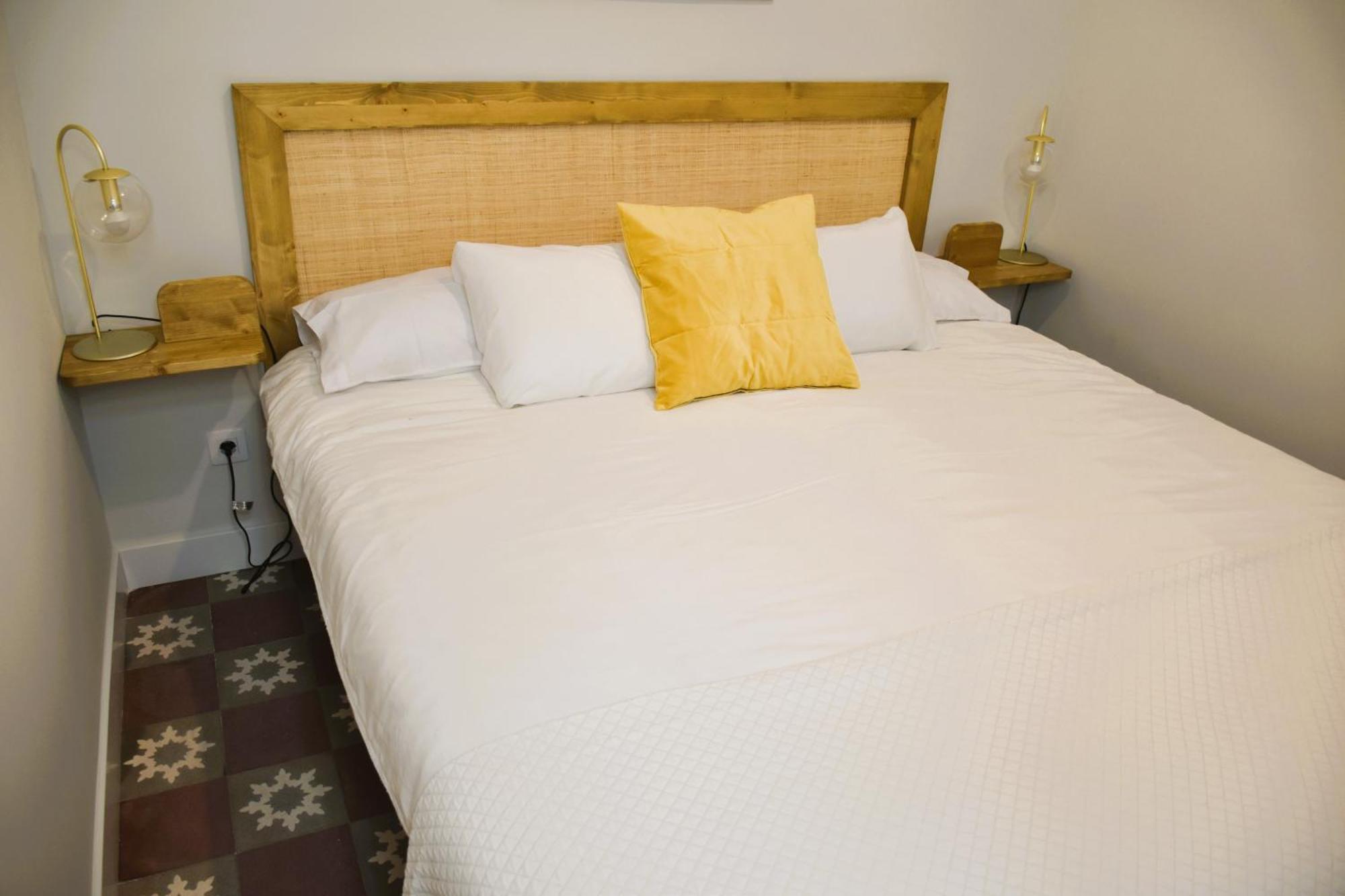 Puerta Carmona Apartment Seville Luaran gambar
