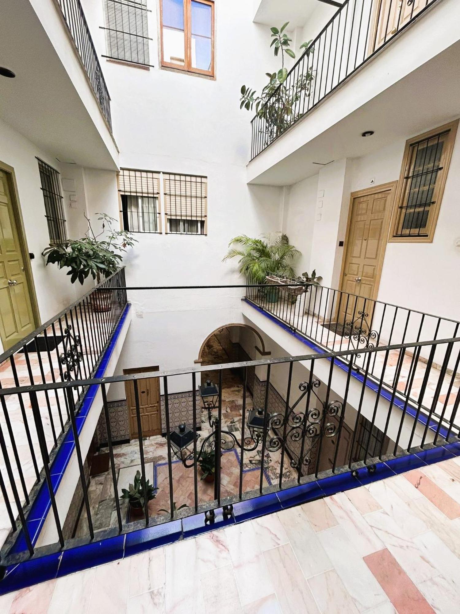 Puerta Carmona Apartment Seville Luaran gambar