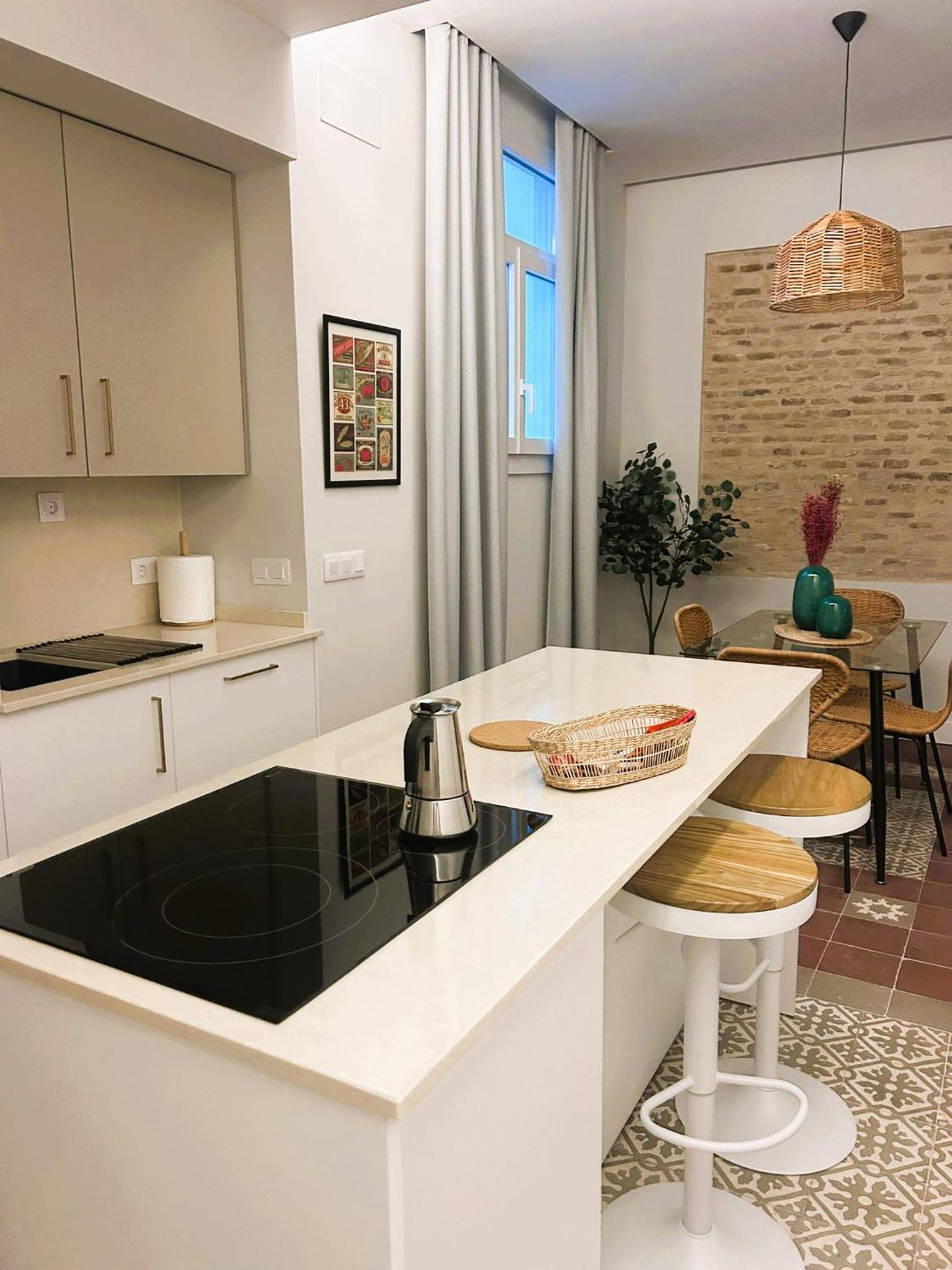 Puerta Carmona Apartment Seville Luaran gambar